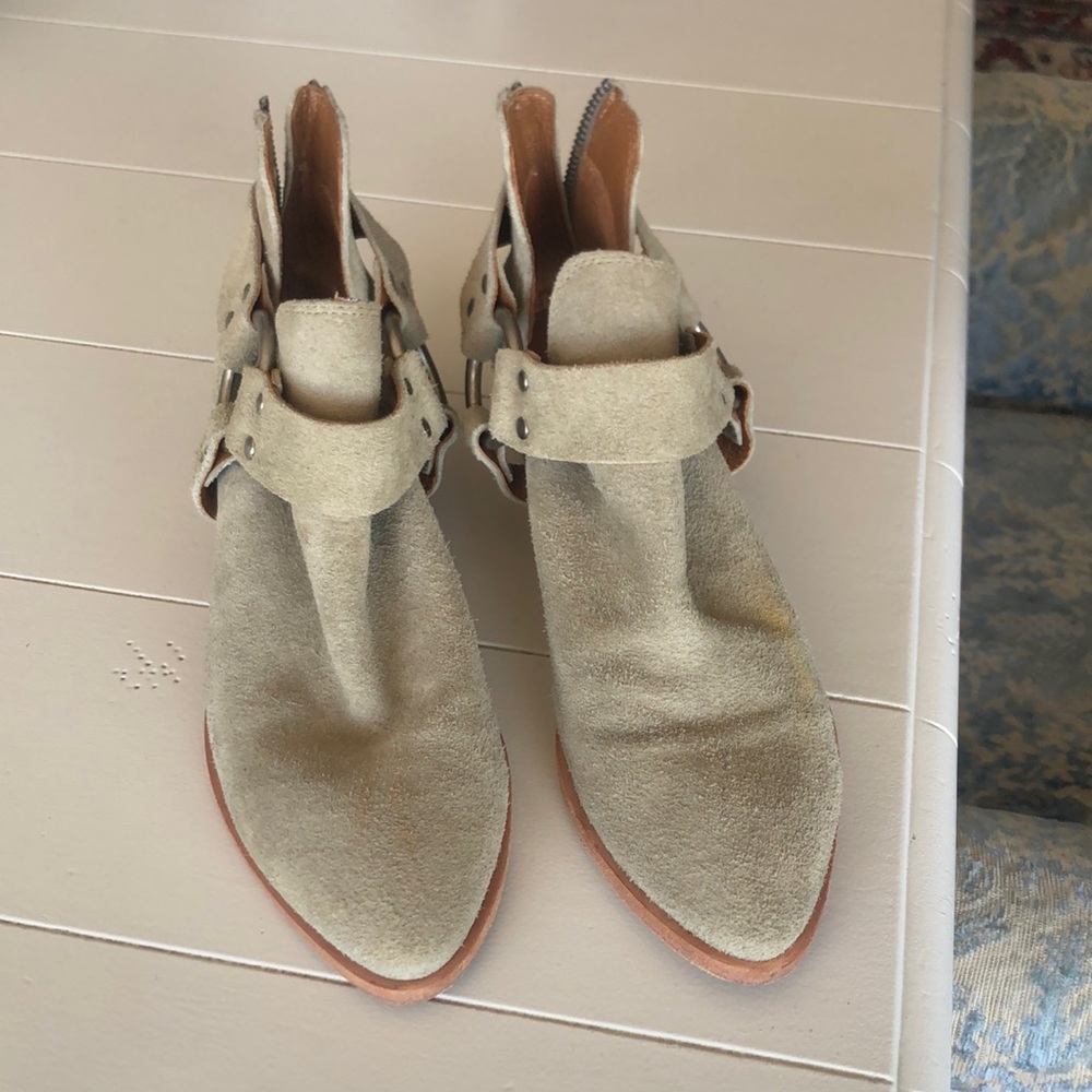 Frye Ray Harness womens suede bootie’s 7.5
